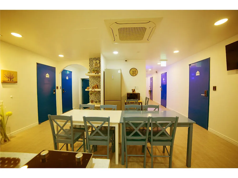 ** Guest house Road House Myeongdong Hotel Seoul South Korea